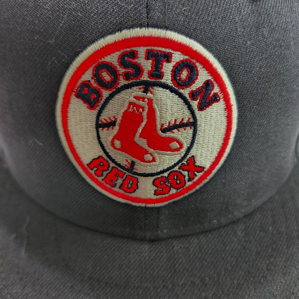 New Era Boston Red Sox Cooperstown Classics Snapback Hat Round Logo Patch - Picture 2 of 16